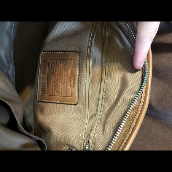 Coach purse - Picture 3 of 3